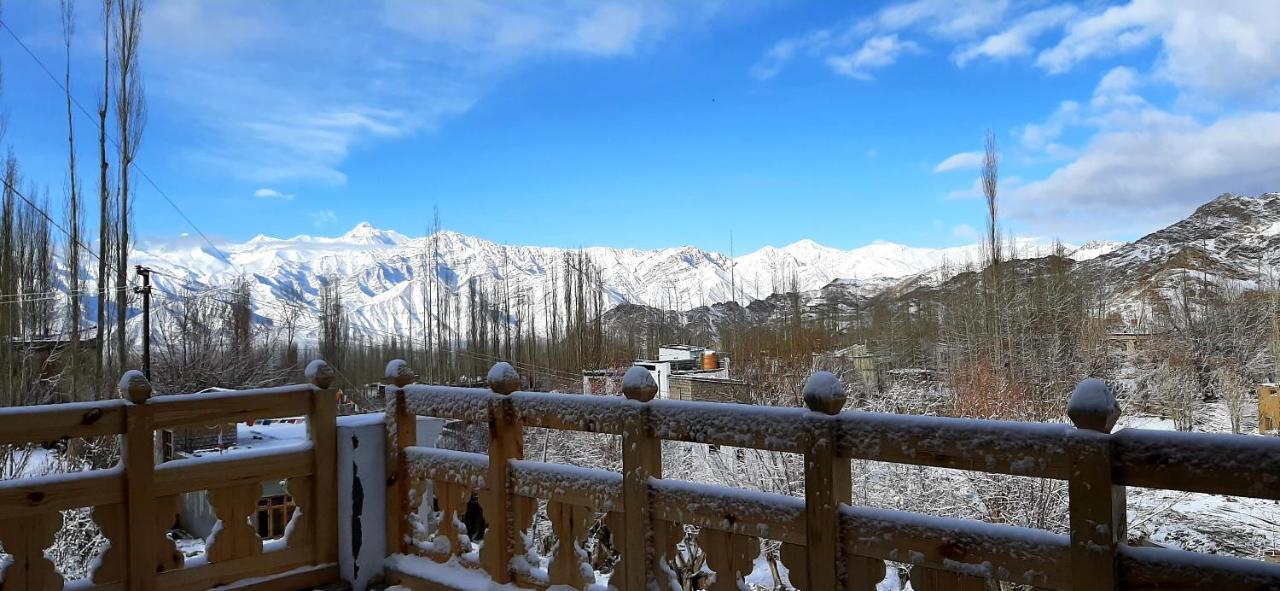 Ladakh Country Inn Лех Екстериор снимка