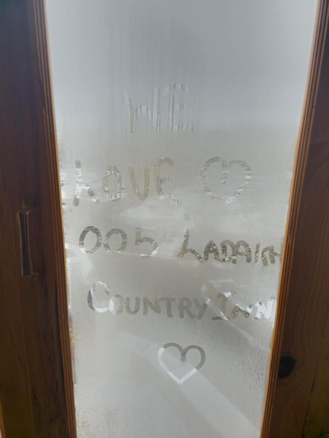 Ladakh Country Inn Лех Екстериор снимка